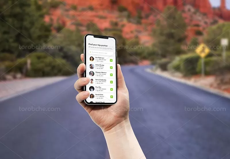 موکاپ لایه باز موبایل در دست رایگان