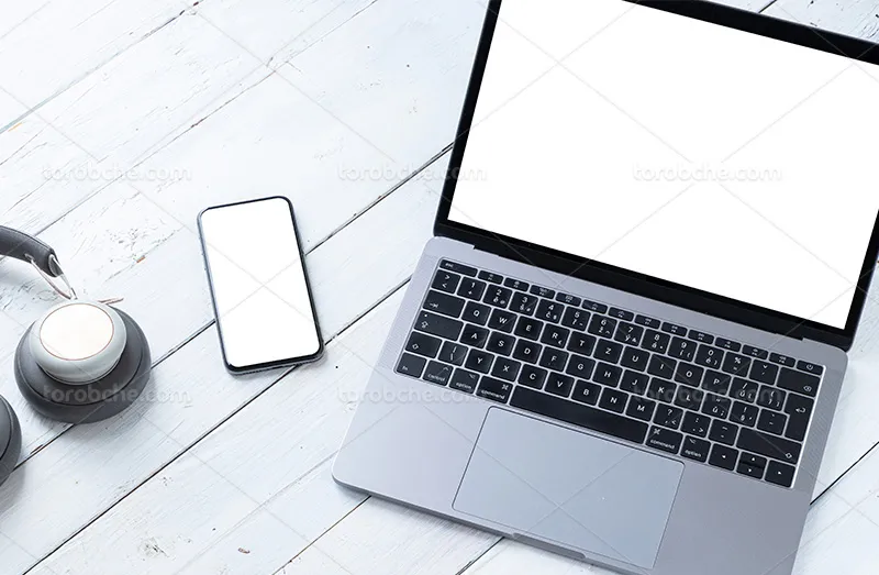 موکاپ موبایل و لپ تاپ رایگان