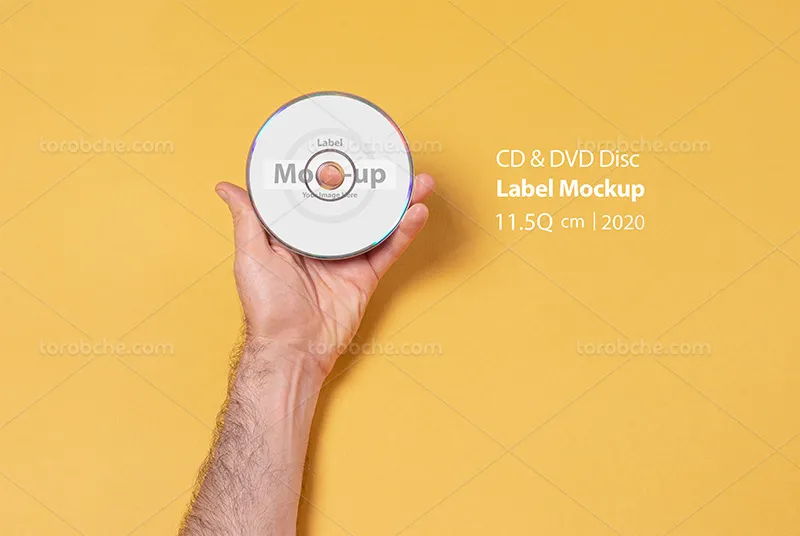 موکاپ CD در دست رایگان